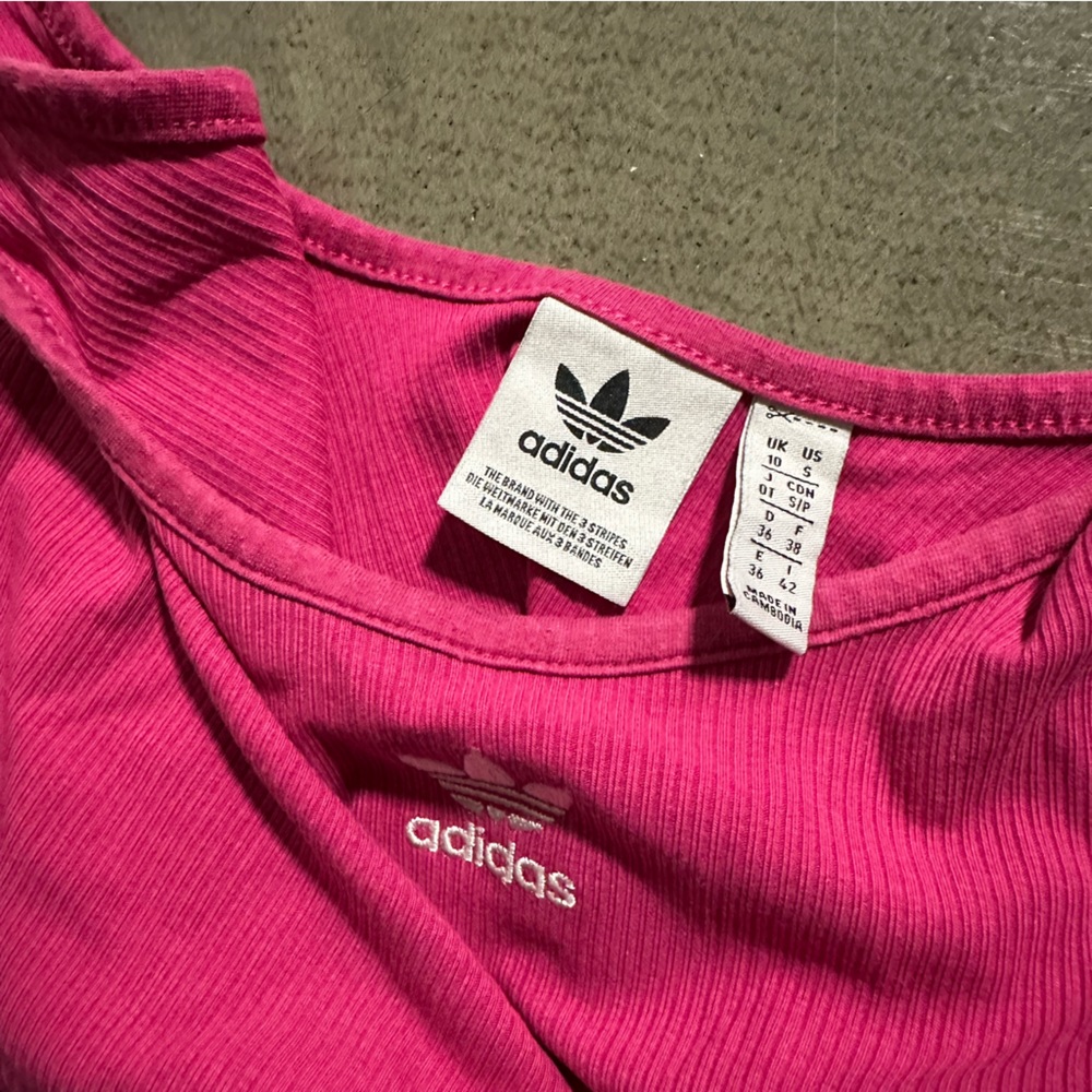 adidas Originals / essentials crop top with logo / pink magenta / small - Picture 7 of 9